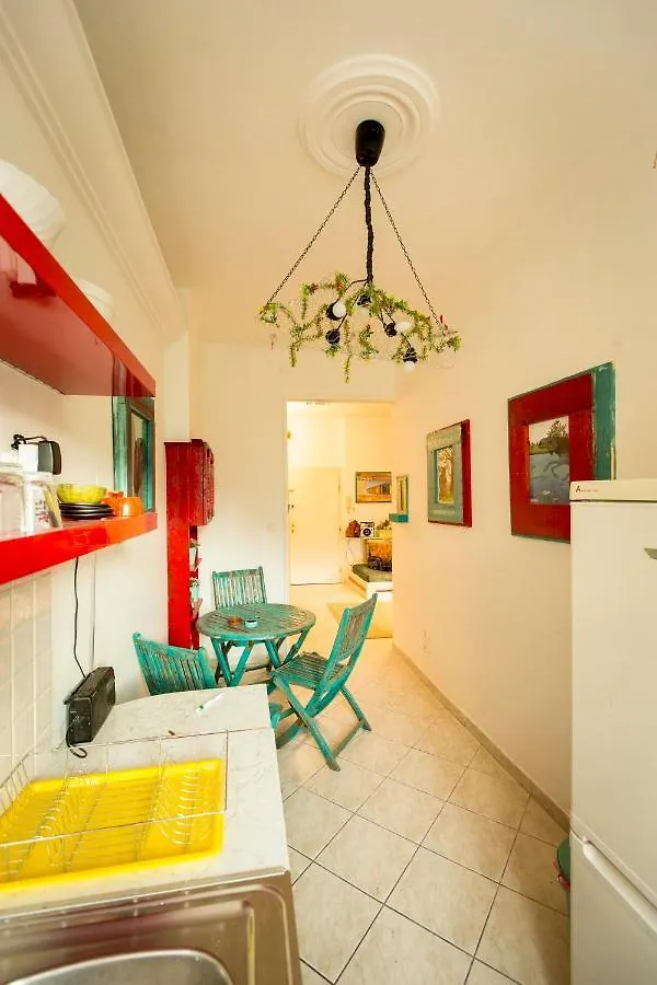 Cosy Art Flat In Downtown Apartment Budapest