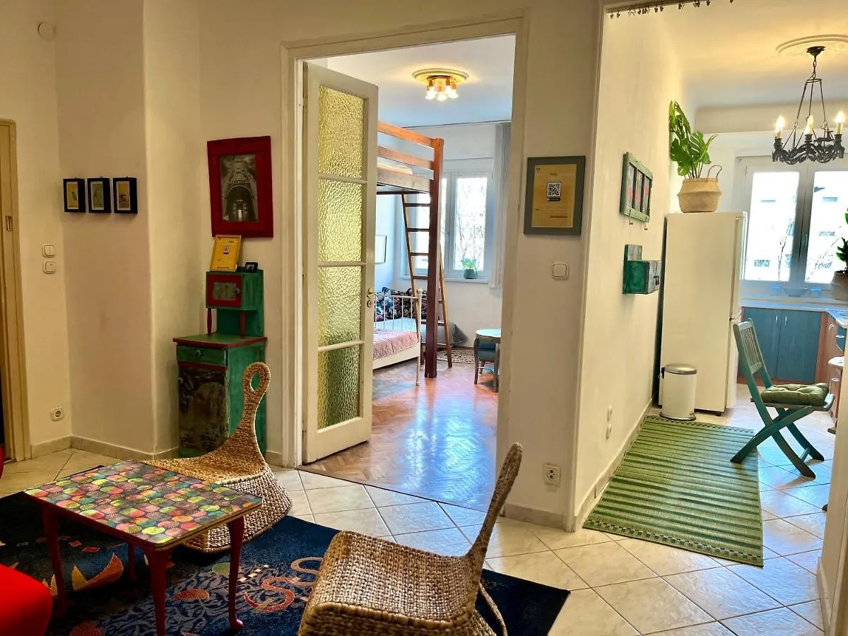 Cosy Art Flat In Downtown Apartment Budapest Hungary